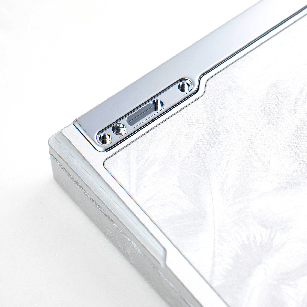 Keyzen Studio CLT60 Feather-Pattern Aluminum Case